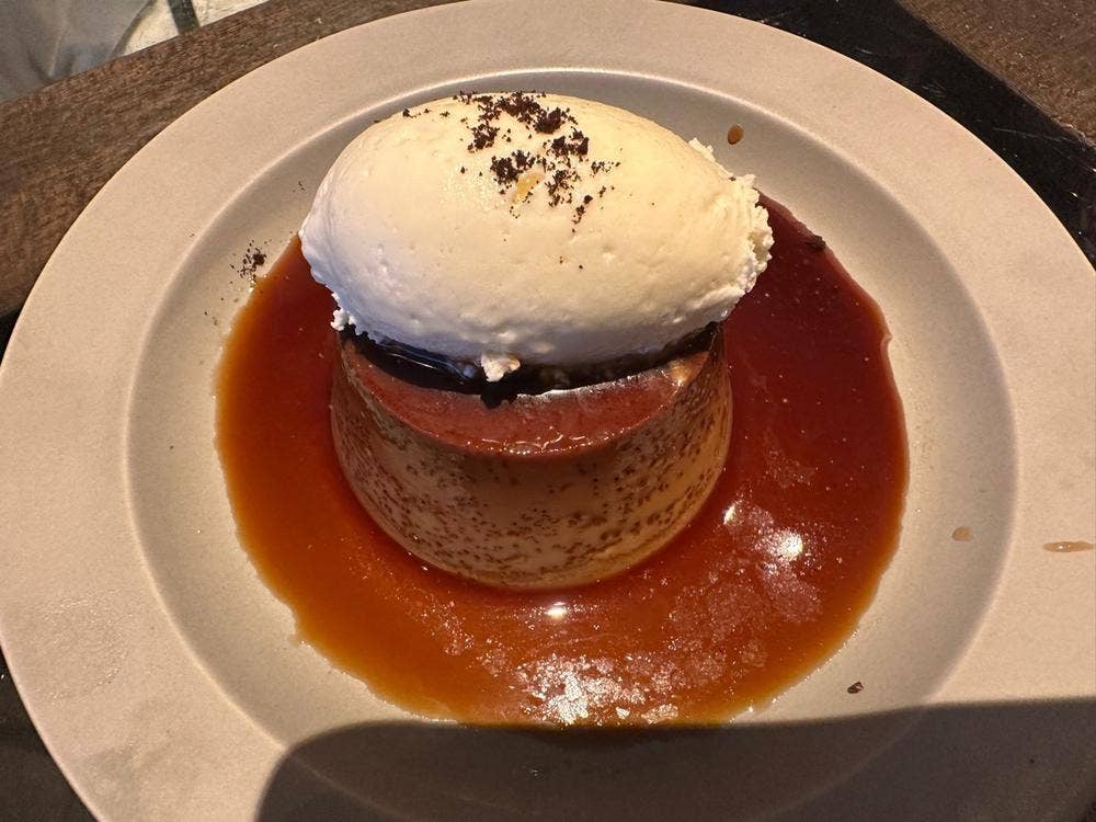 スズカフェ 神南