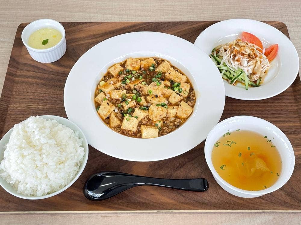 学生レストラン GOLDEN EGG