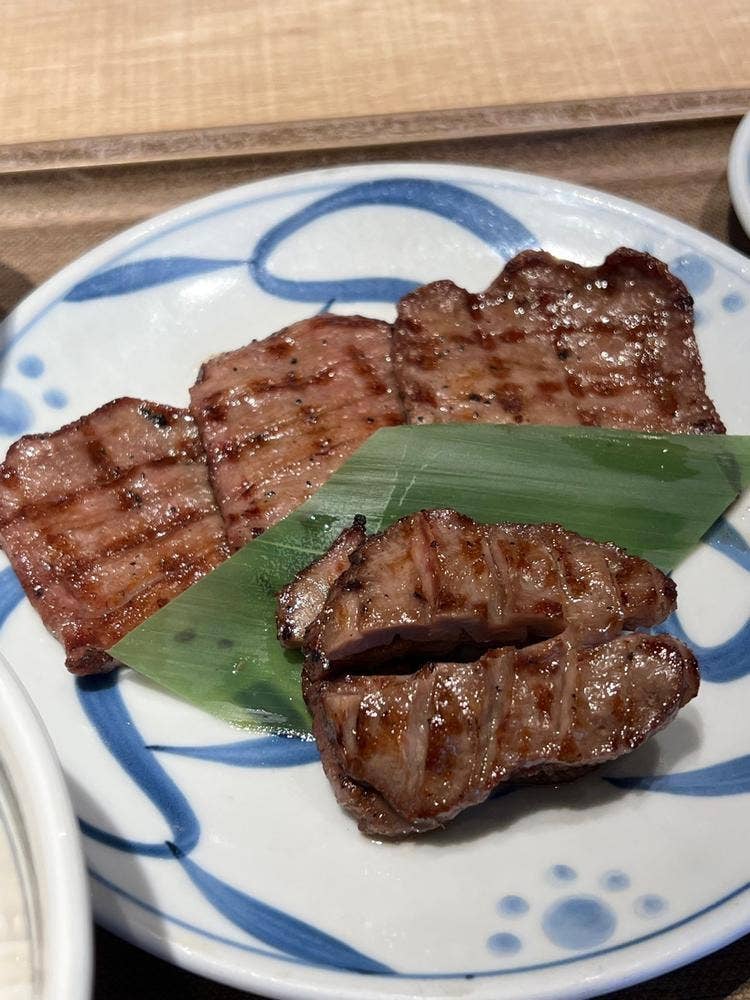 牛たんとろろ麦めし ねぎし お茶の水店
