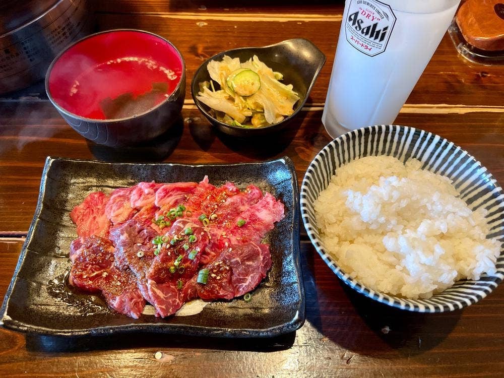 焼肉屋田中商店