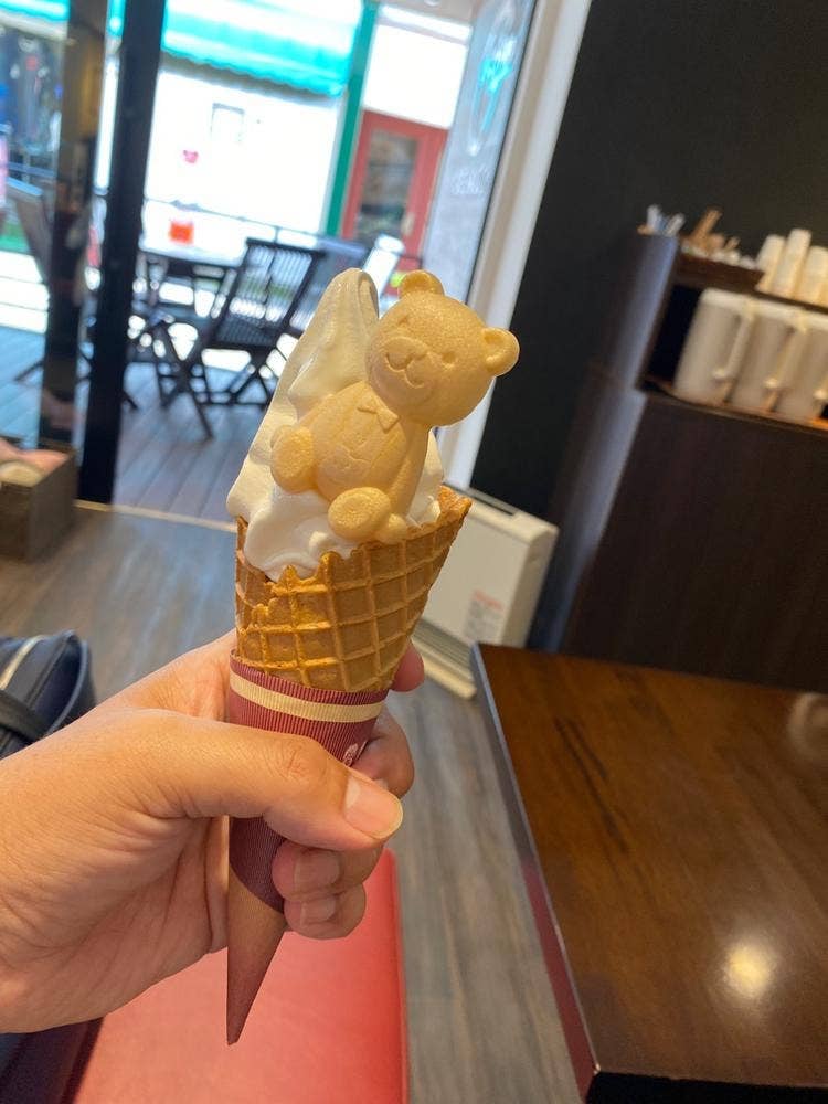 カフェ サクジー