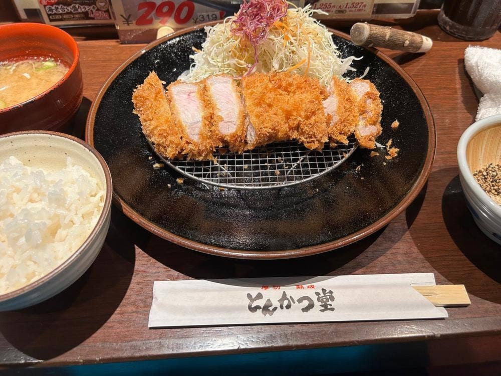 厚切職人 とんかつ堂 金沢東力店