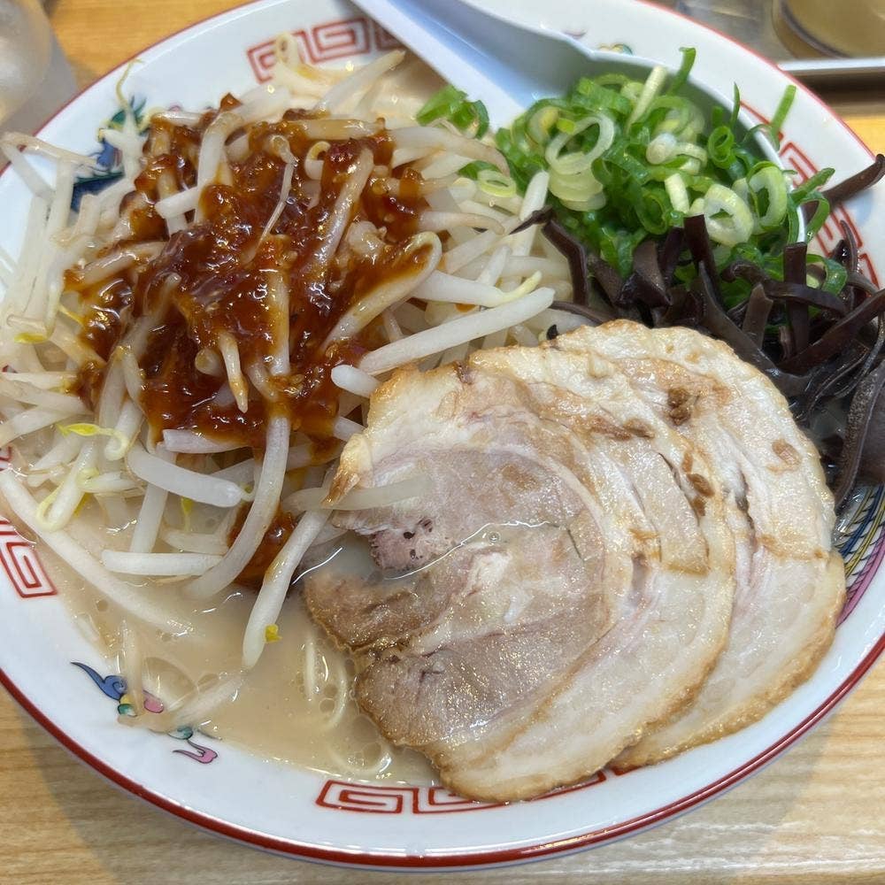 はかたラーメン 駅構内店