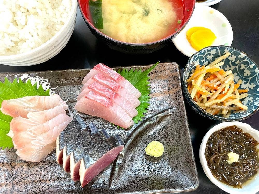 いのうえ食堂