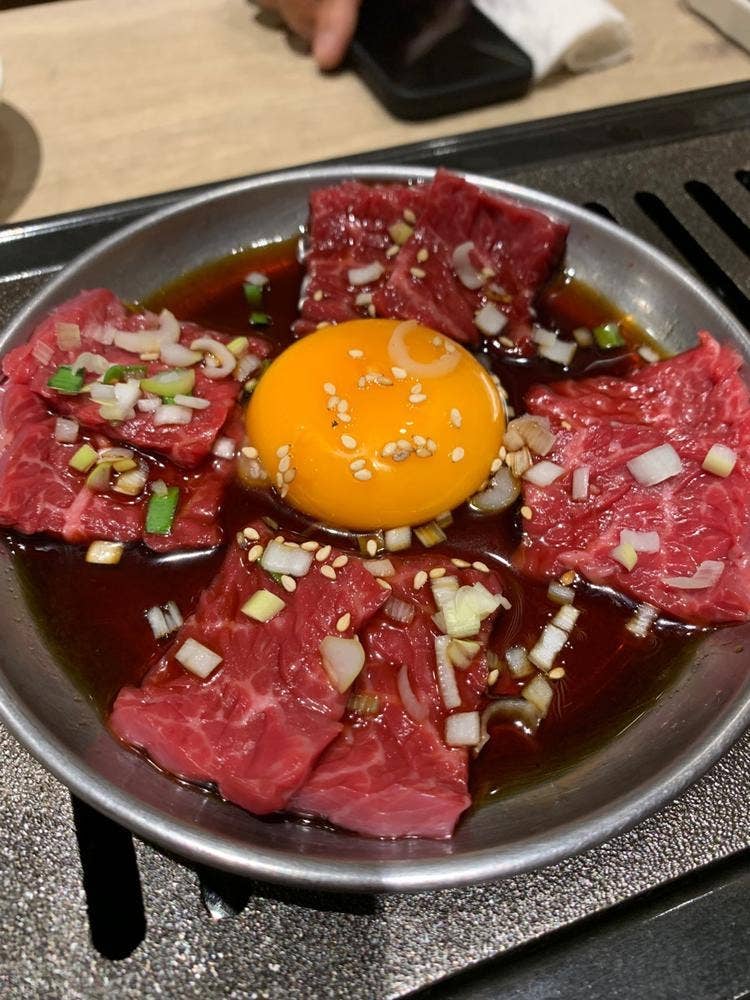 焼肉 はやみ