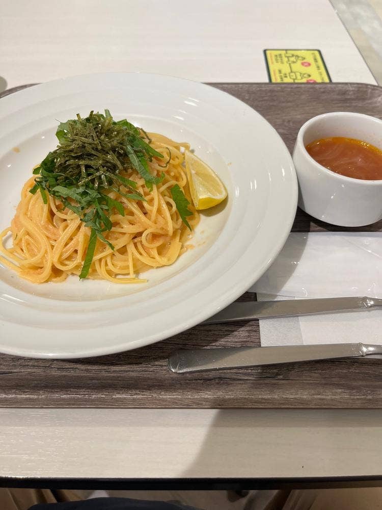 イタリアンダイニング ペスカ 阪急三番街店
