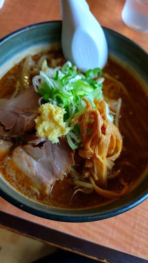 正統派札幌ラーメン 麺屋 凪冴
