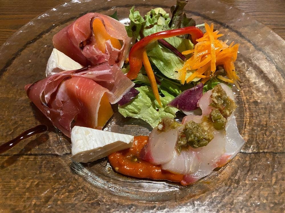 ダイニング いけがみ