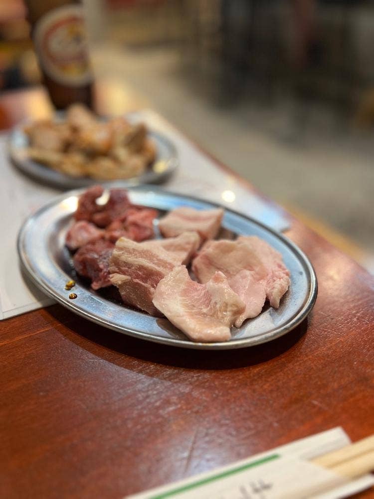 焼肉・ホルモン 名嘉真