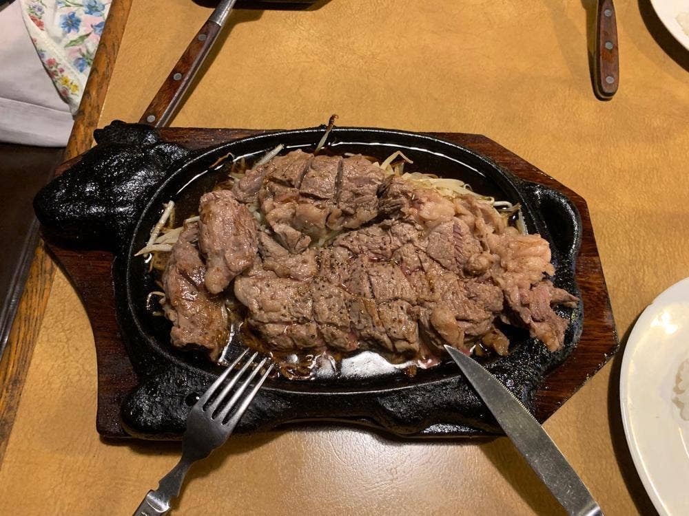 ステーキサロン・カウボーイズ