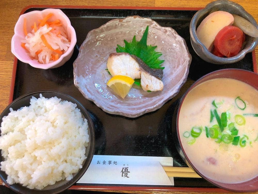 お食事処 優
