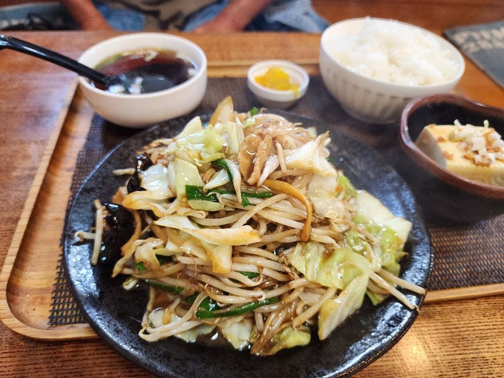 拉麺食堂 らいもん
