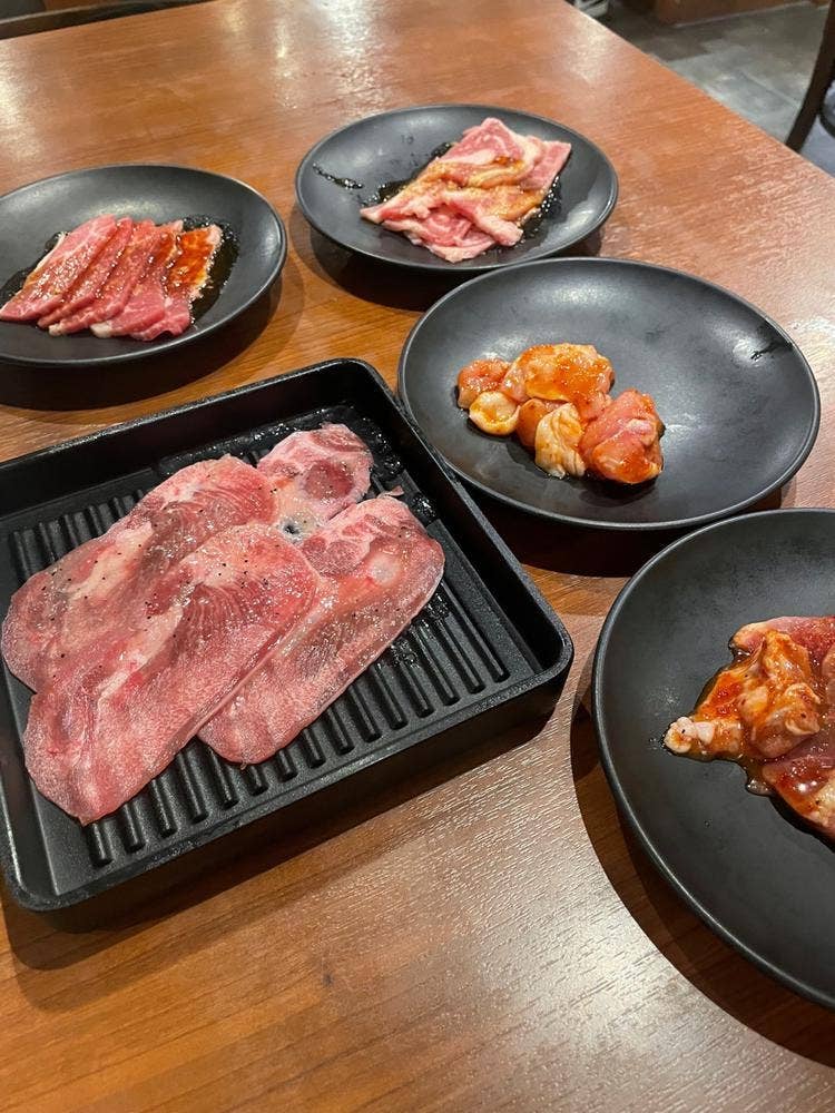 国産牛焼肉食べ放題 肉匠坂井 愛知長久手店