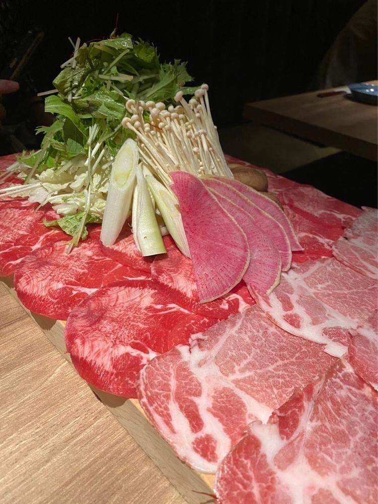 小料理と鍋 由乃 金山店