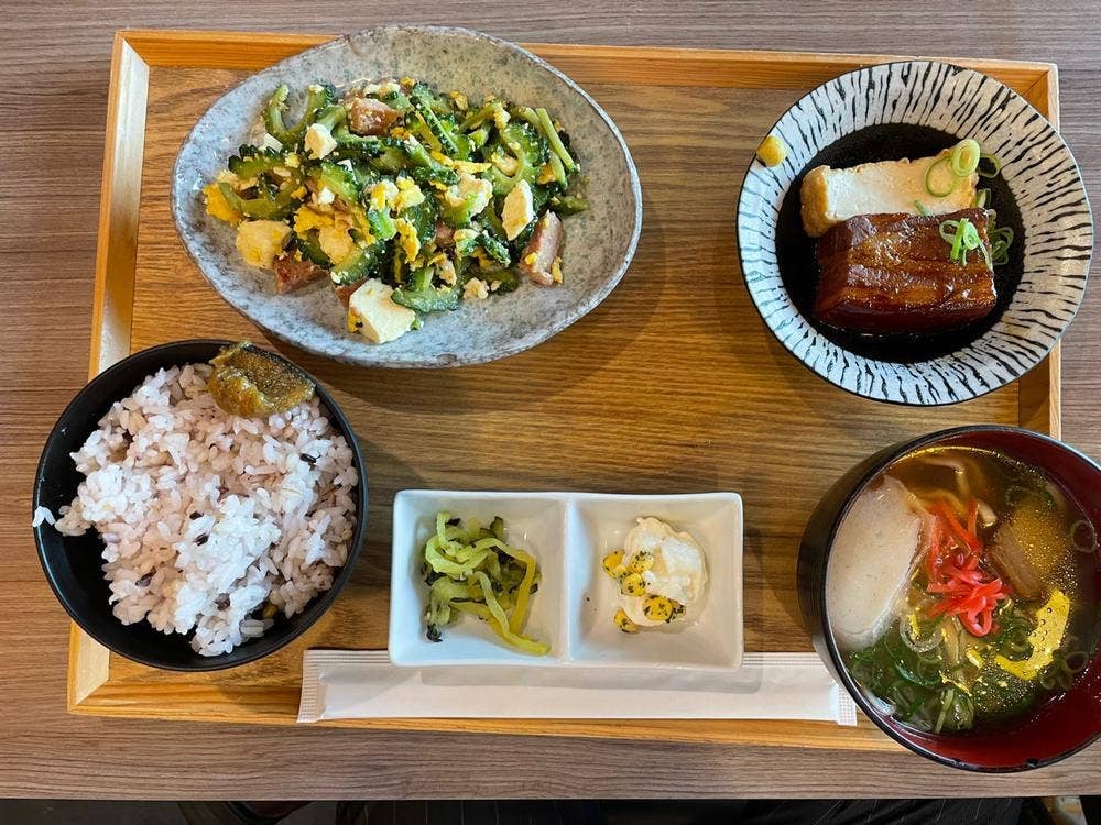 沖縄酒場 かふー