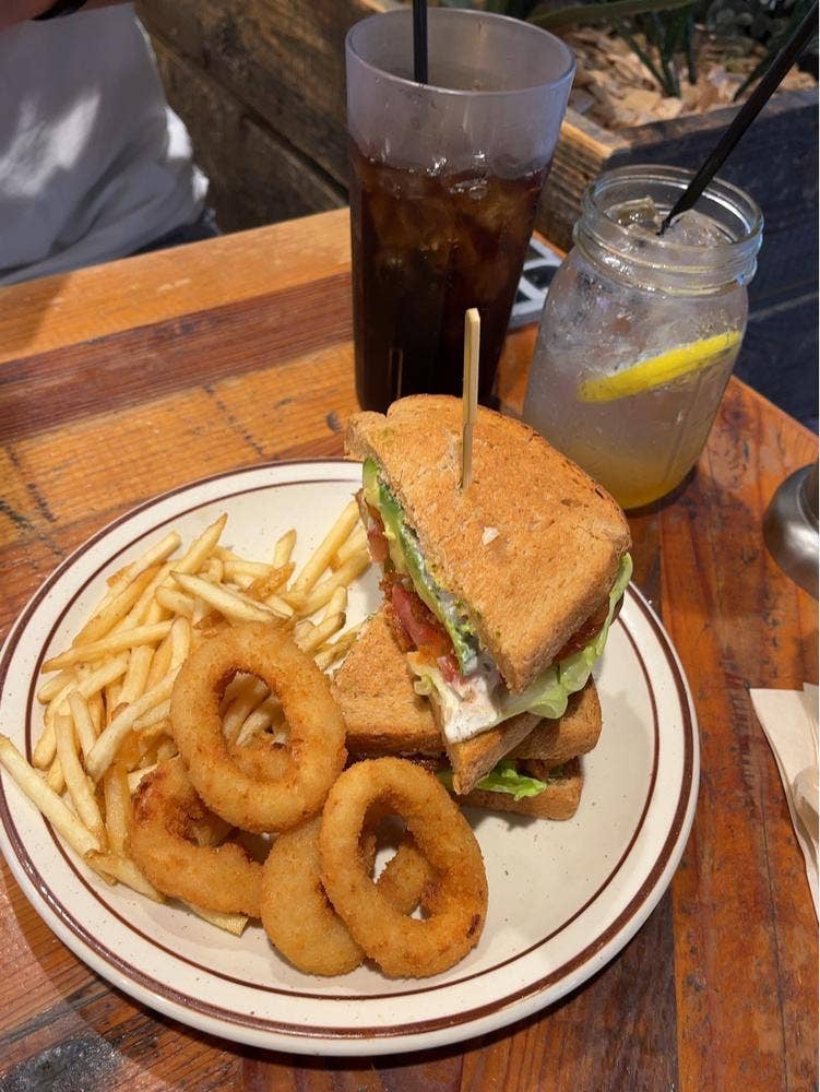 J.S. BURGERS CAFE ルミネ池袋店