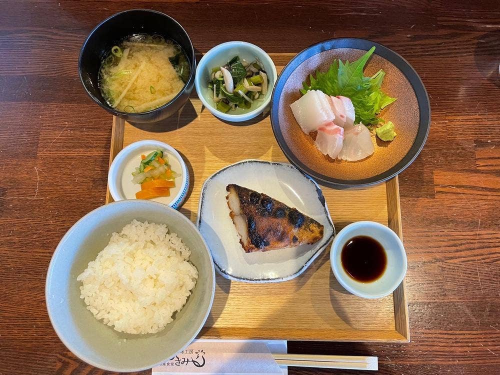 地産食堂 ひさみ