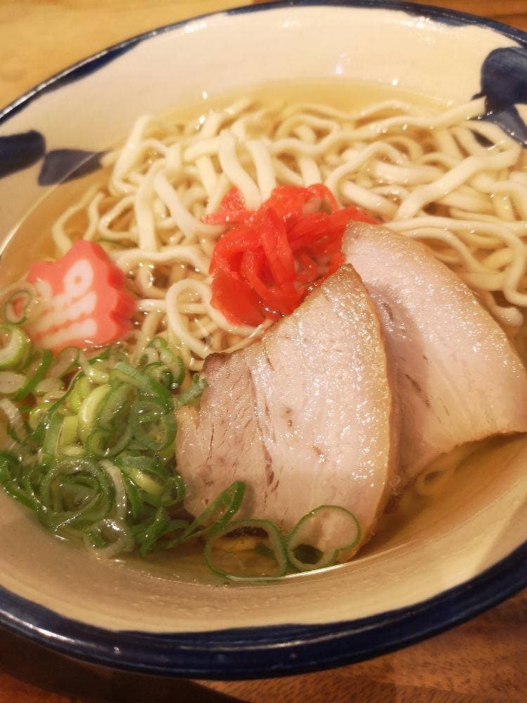 沖縄料理 グーニーズ
