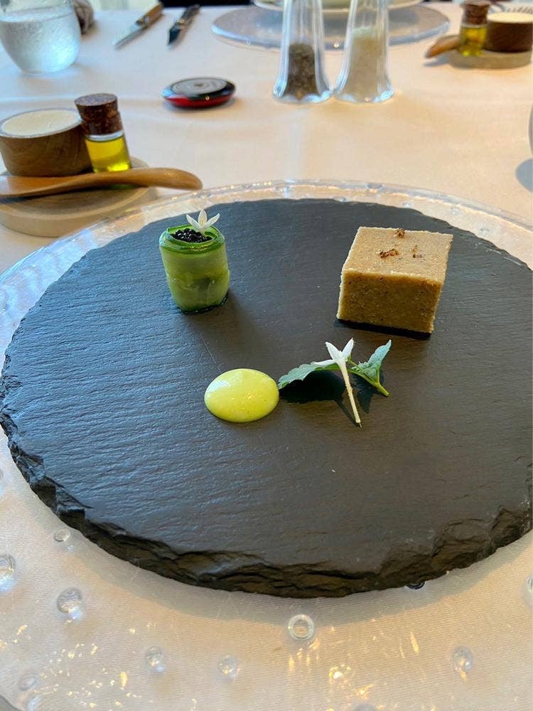 フランス料理・ラパンアジル