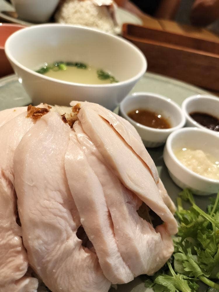 アジアンビストロ Dai 新百合ヶ丘店