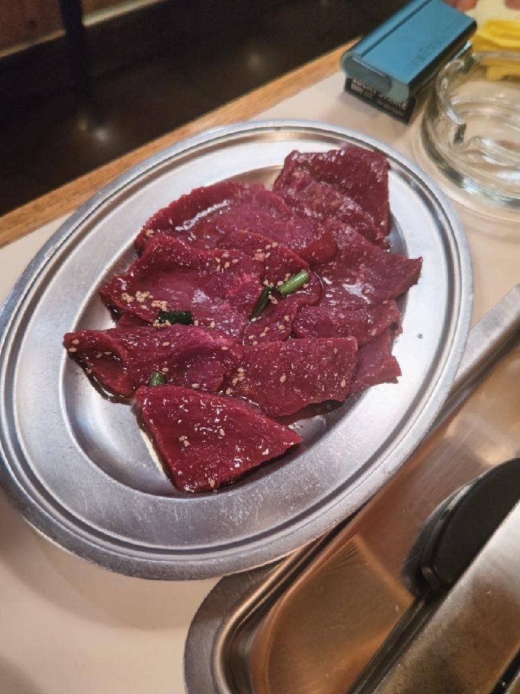焼肉亭 サム