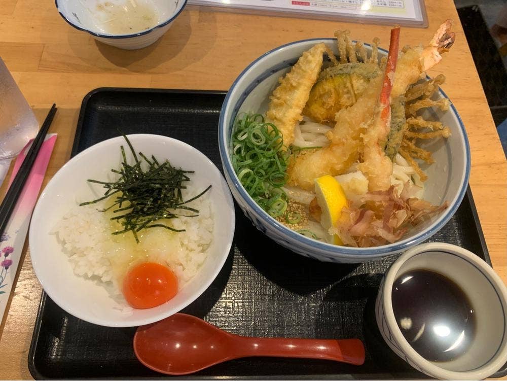 讃岐のおうどん花は咲く 若松河田店