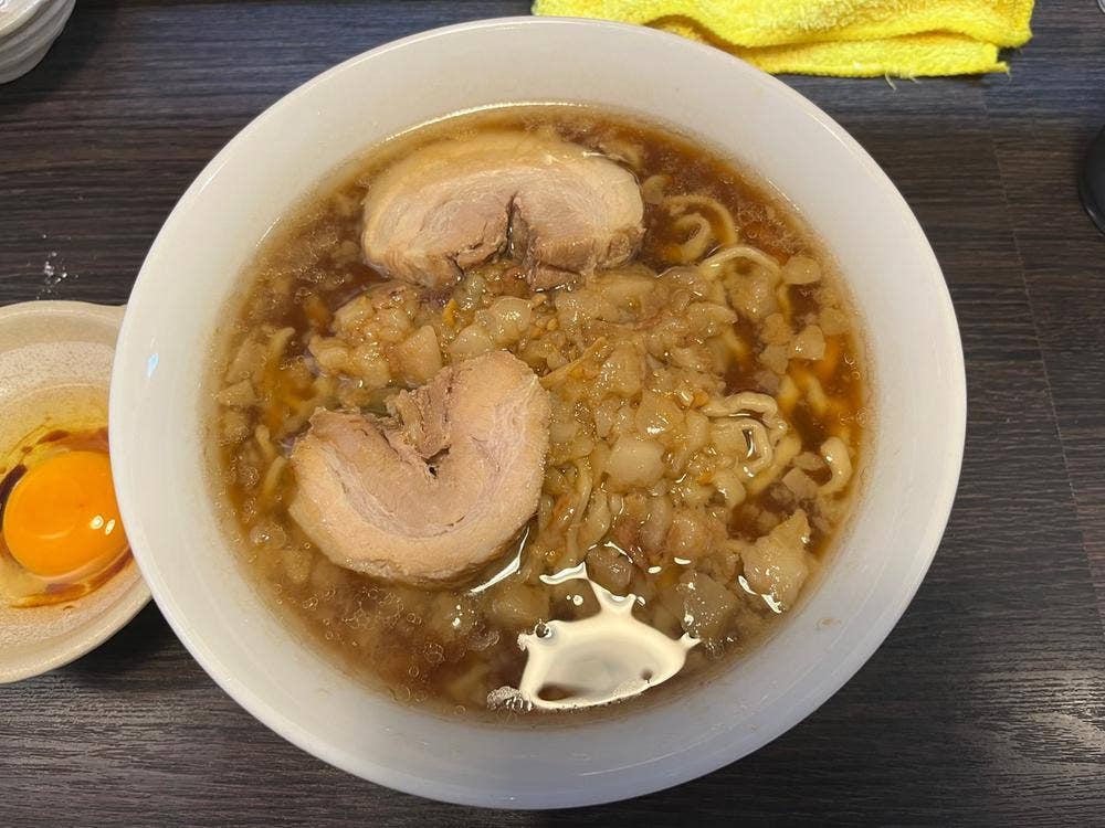 六麓 豚らーめん