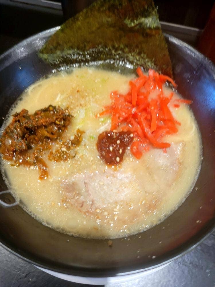 博多長浜豚骨ラーメン 博多 鷹マル