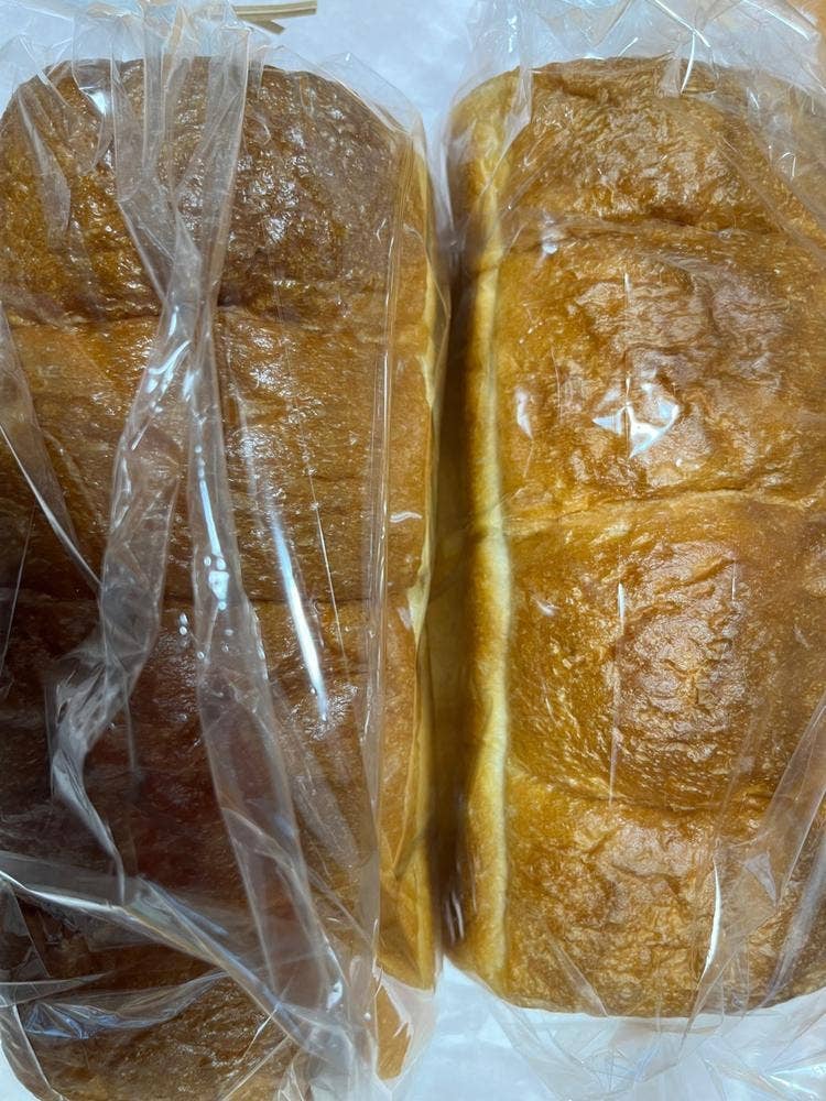 ベーカリー 春夏+秋冬 三宮店