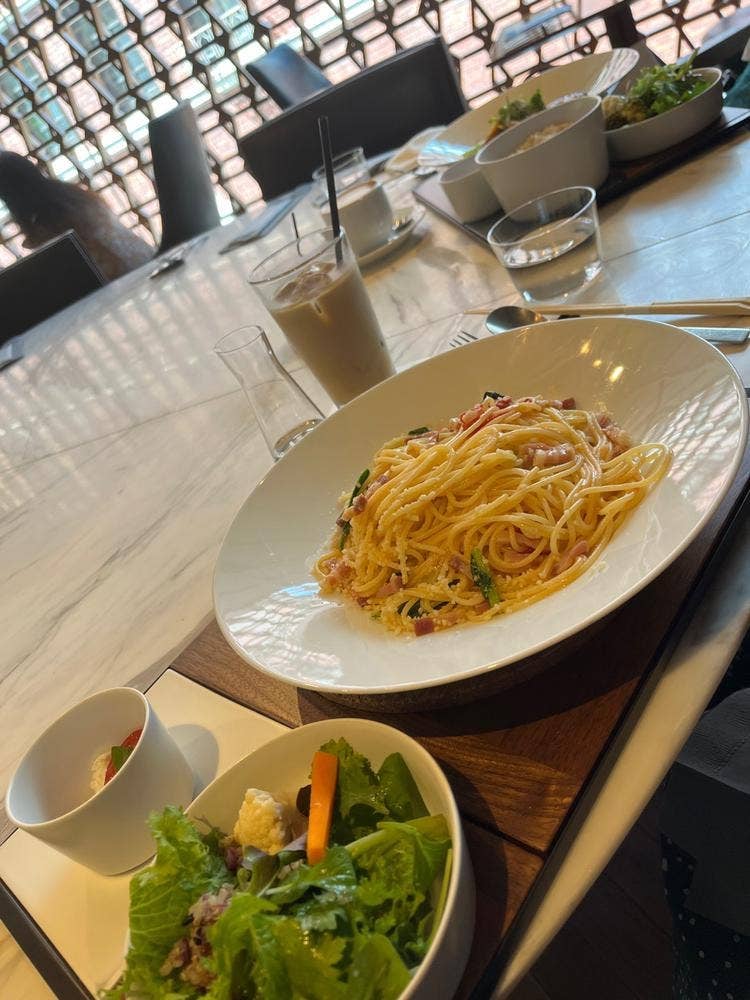 INTERSECT BY LEXUS - TOKYO