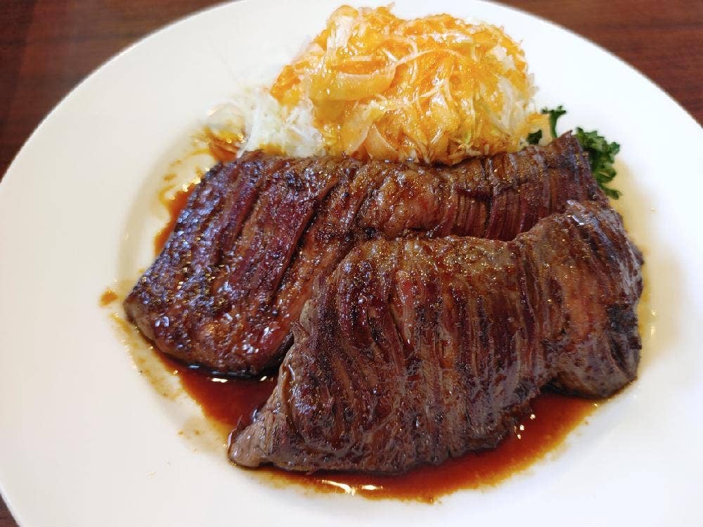 ラジャ 南福山店