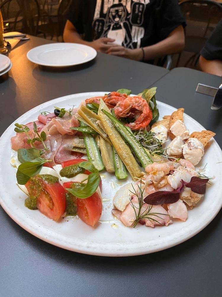 Serafina NEW YORK 丸の内店