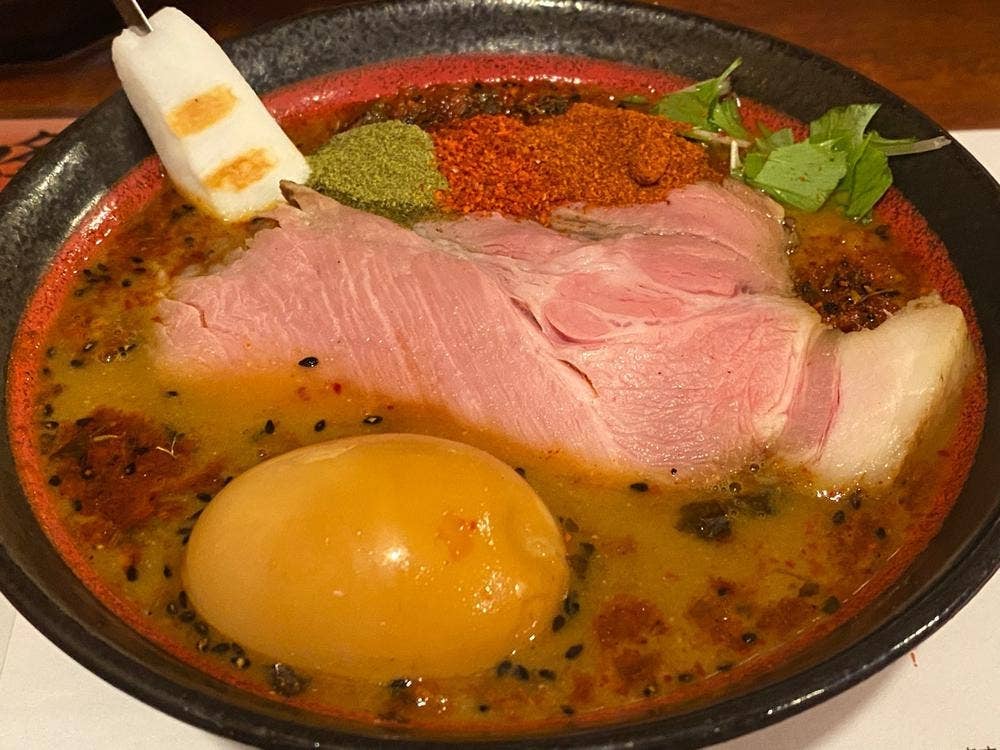 麺屋 女王蜂
