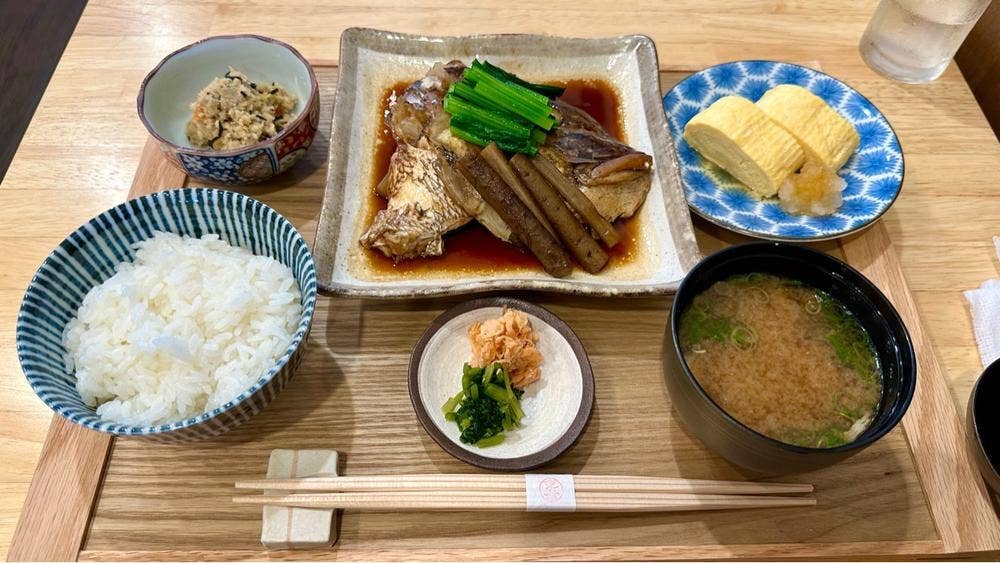 台所しののめ