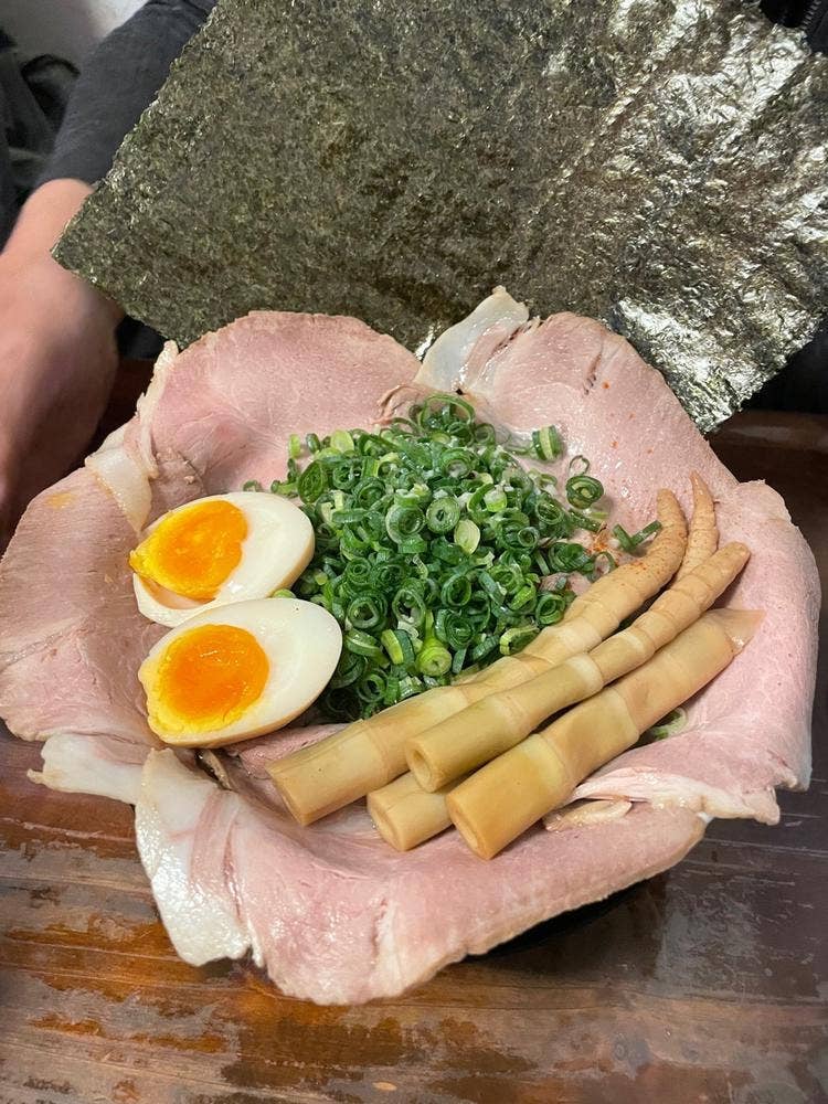 濃厚らーめん 驚麺屋