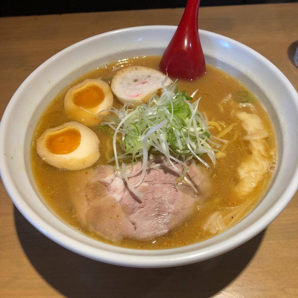 マルエス食堂