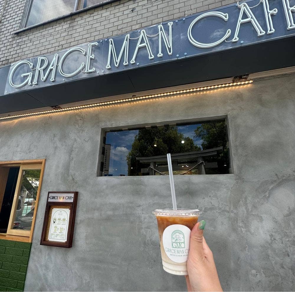 GRACE MAN CAFE