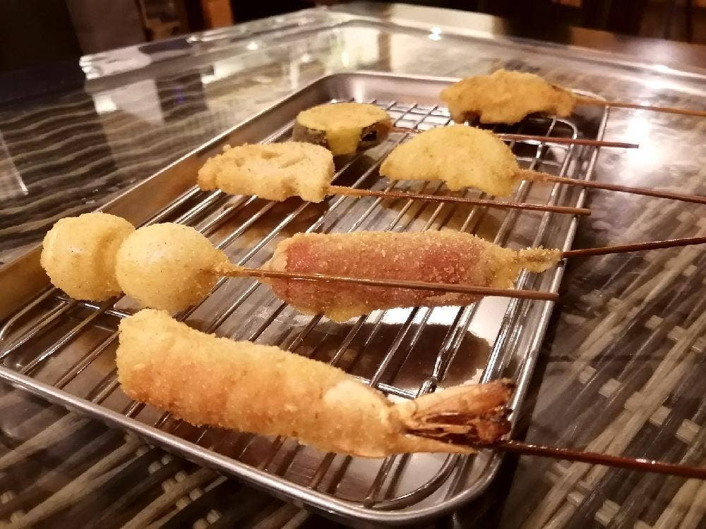 地鶏と手作り餃子が旨い店 一 はじめ 徳島駅前店