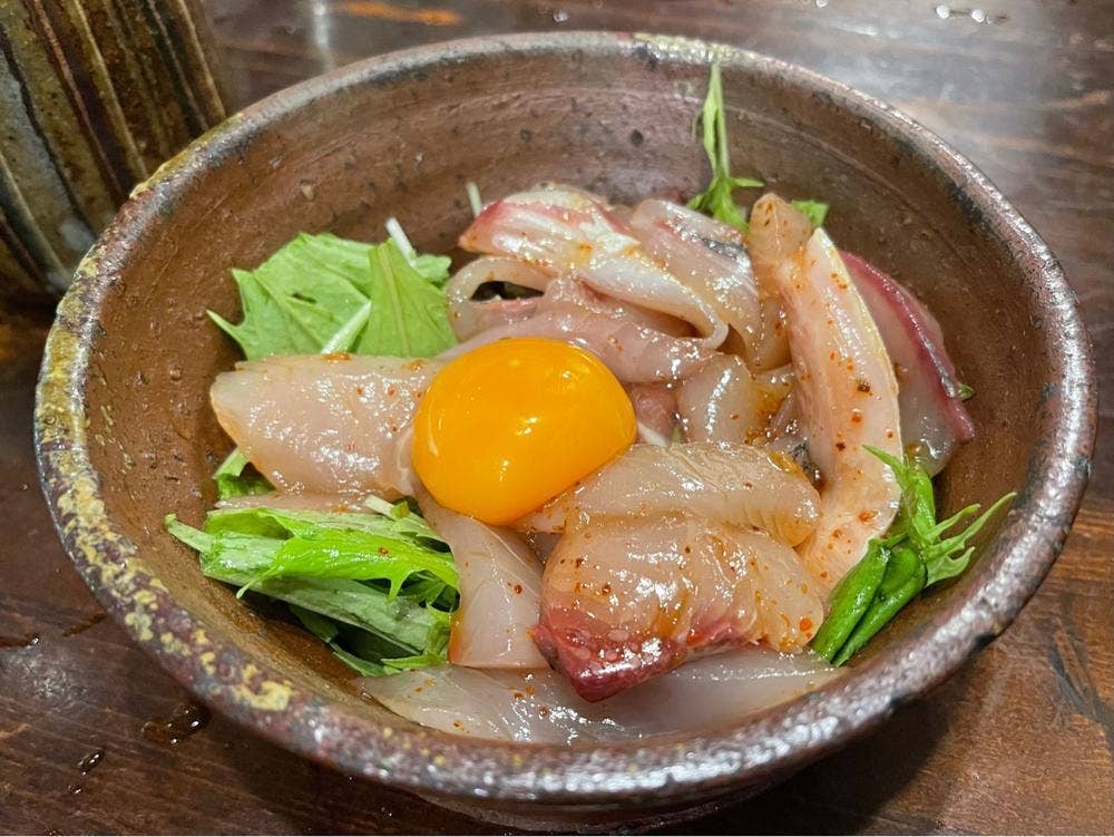 彩酒亭 洞