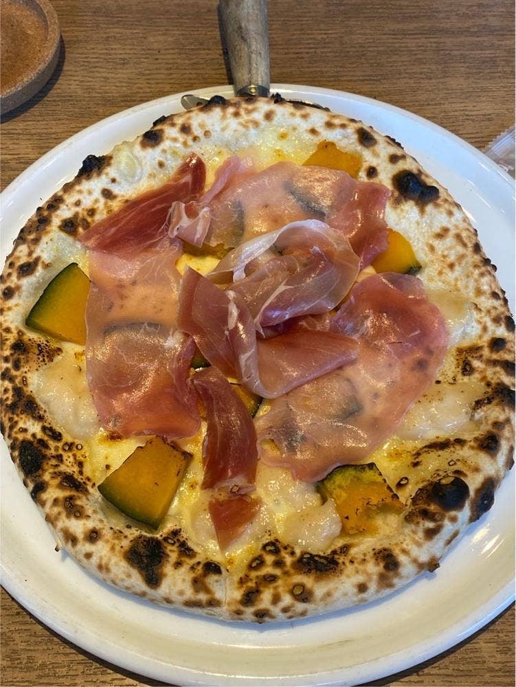 石窯pizza zutto