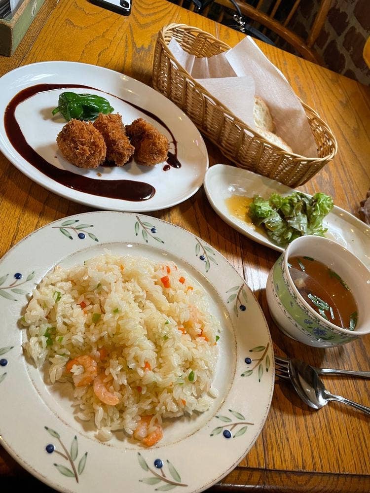 カフェレストラン コルマール