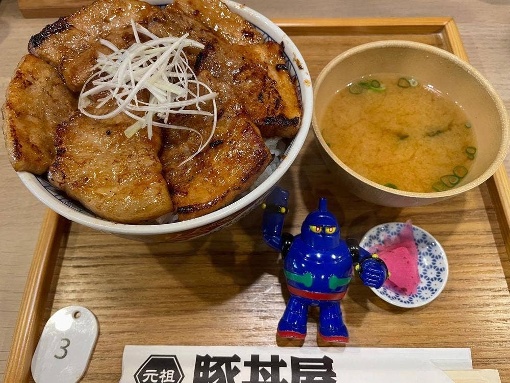 元祖豚丼屋 TONTON 新開地店