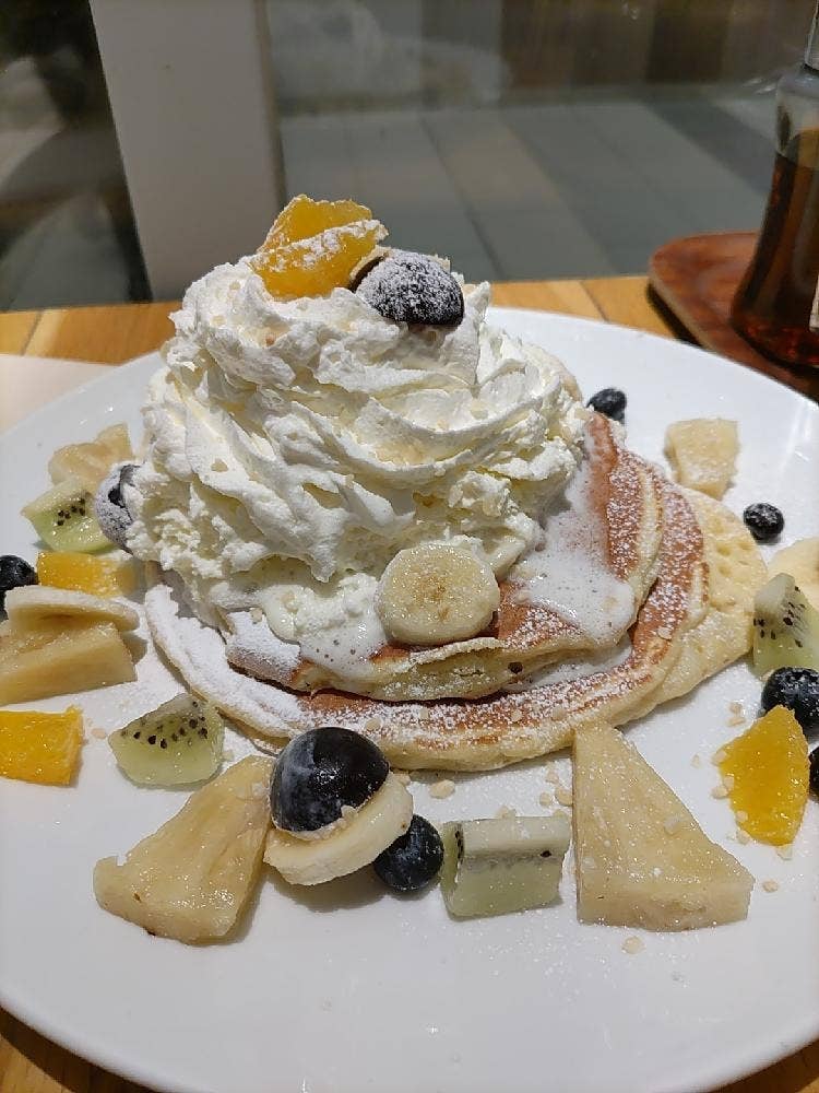 デリス タルト＆カフェ KITTE博多店