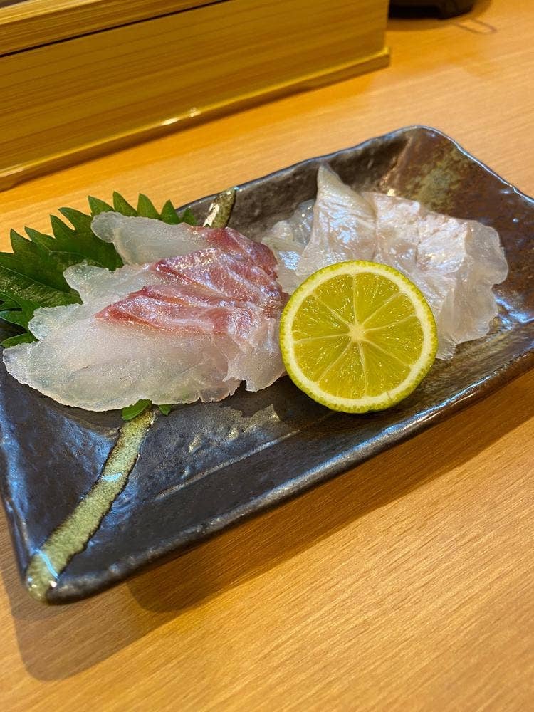 すし屋 巧