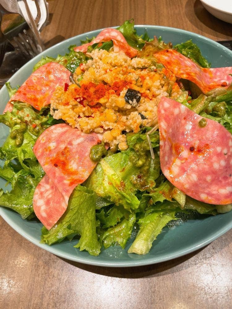 MEAT&WINE WINEHALL GLAMOUR 池袋