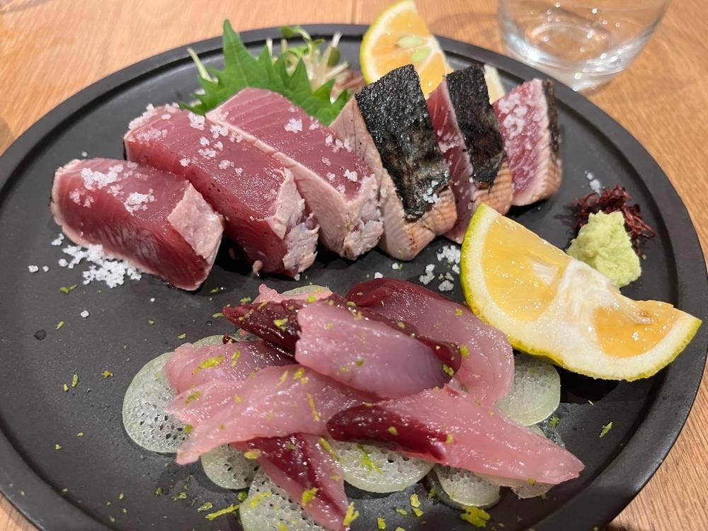 酒の間 くろもしろも