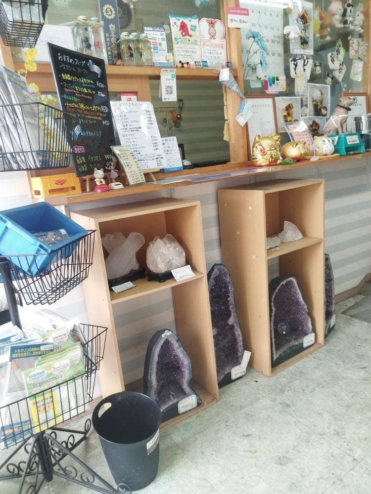 町のクレープ屋さんアクアローズ