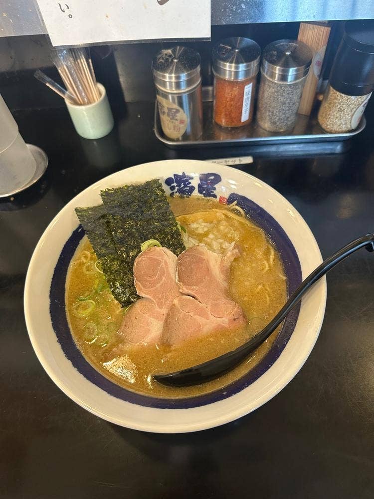 濃厚煮干しそば 麺匠 濱星 溝の口店