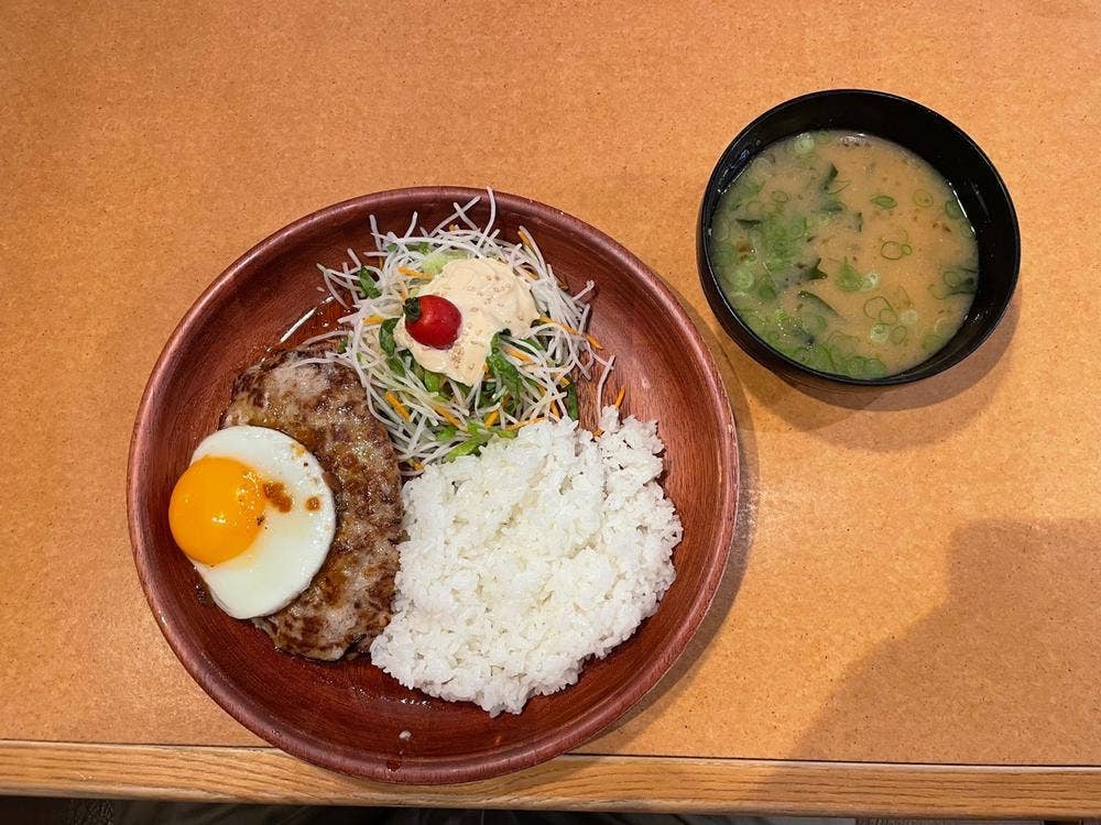 びっくりドンキー 西尾店