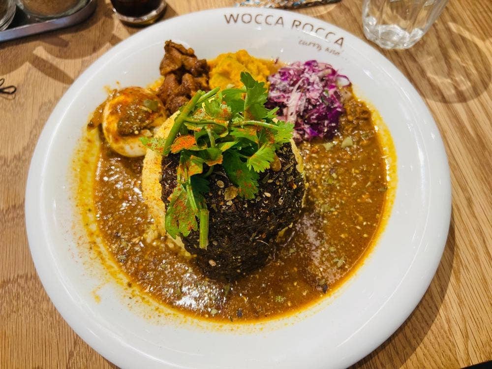 WOCCA ROCCA curry and… NU CHAYAMACHI PLUS supported by MLESNA TEA